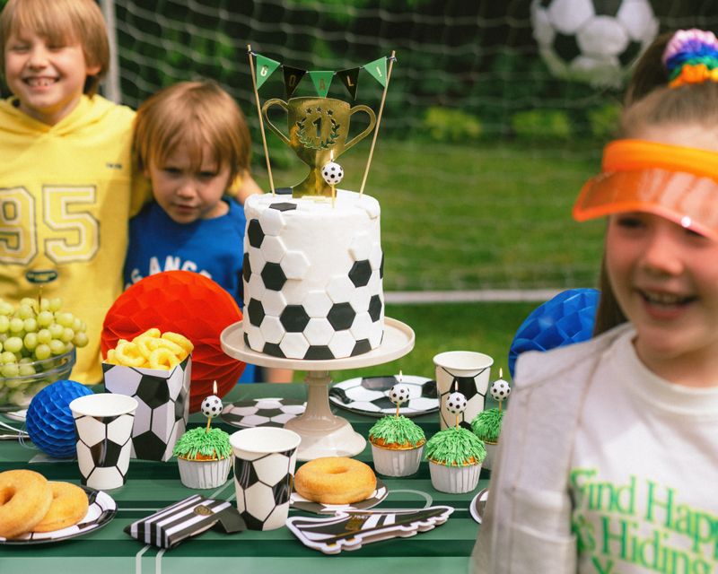 Kaketopper Mål og pokal  15-20 cm
