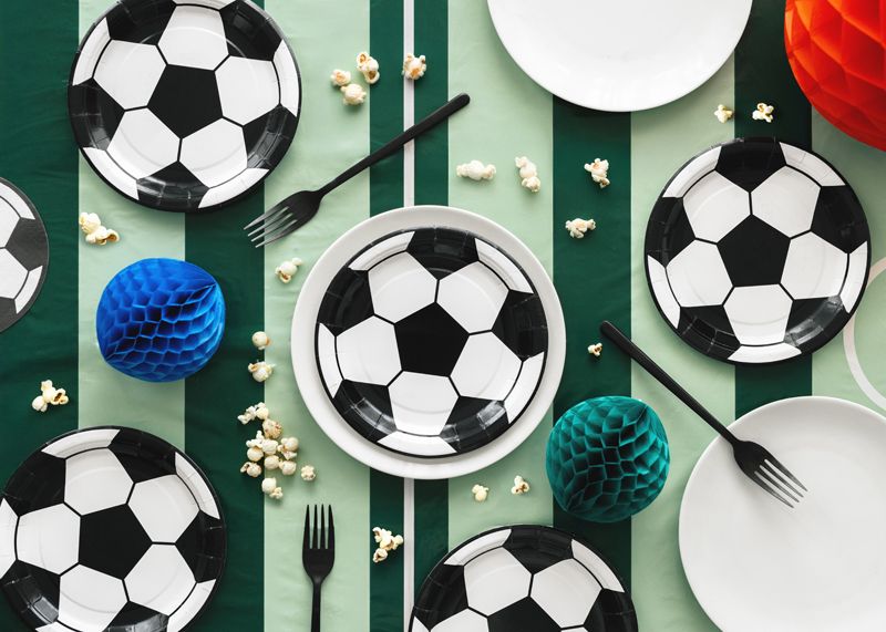 Tallerkener Fotball 18 cm  6 stk