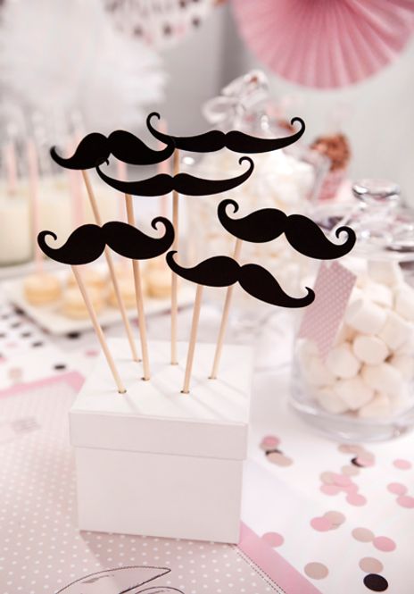 Hovedbilde Foto props Moustache