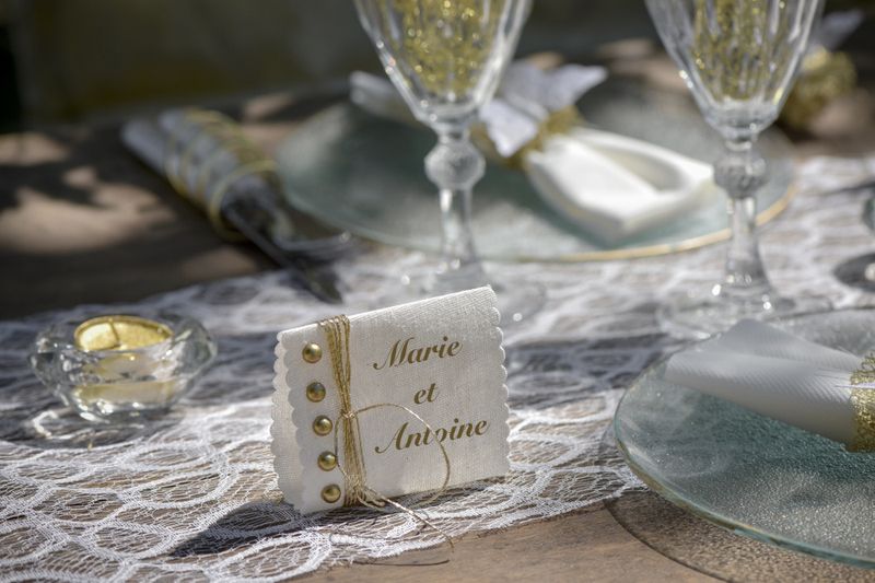 Bordstrø - Gullperler